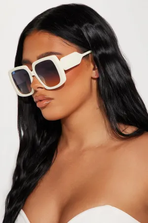 Back In The Groove Sunglasses - Beige