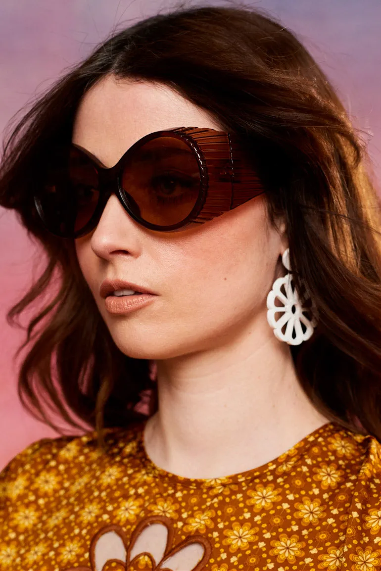 Mellow My Mind Round Brown Sunglasses