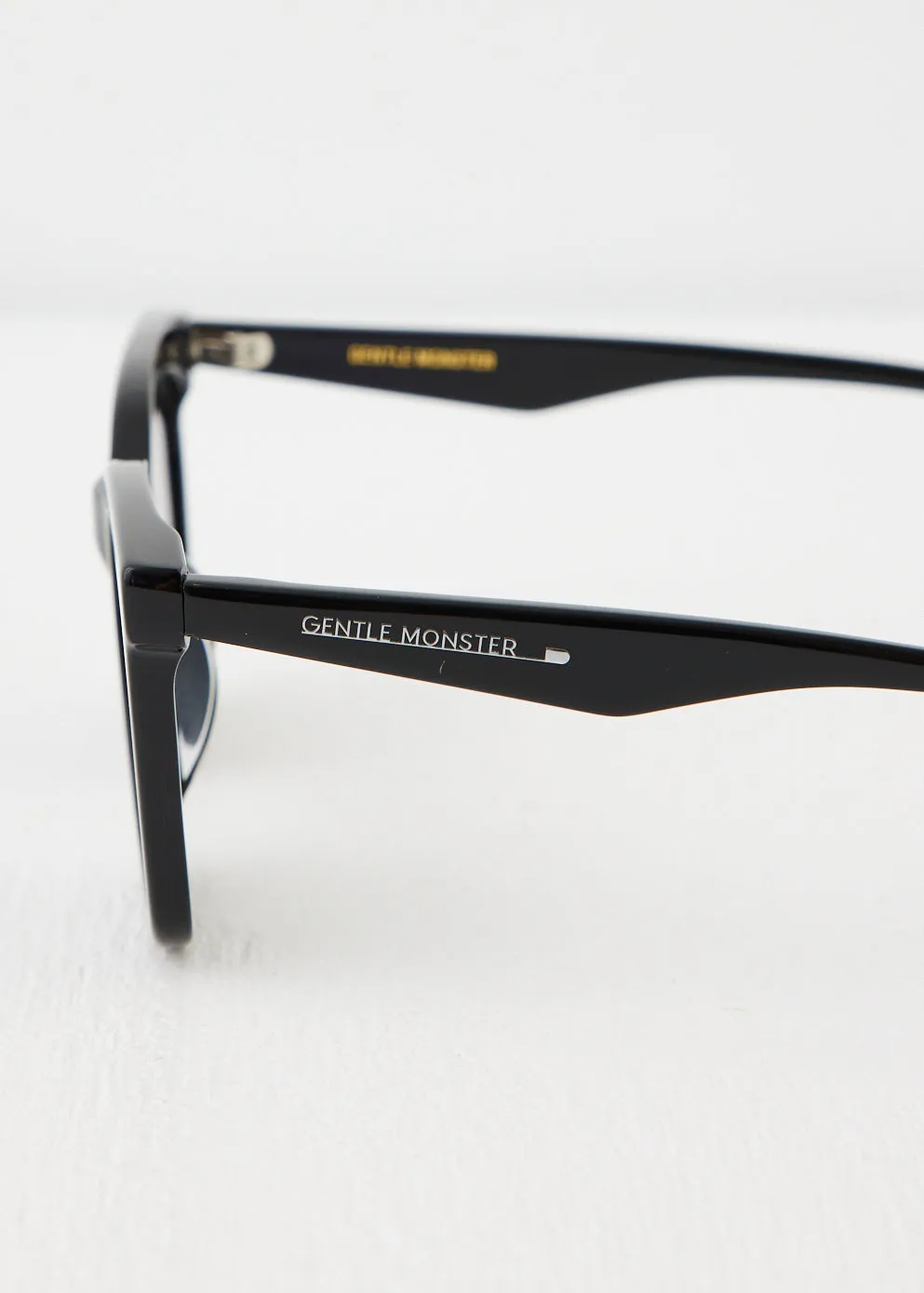 Momati 01 Sunglasses
