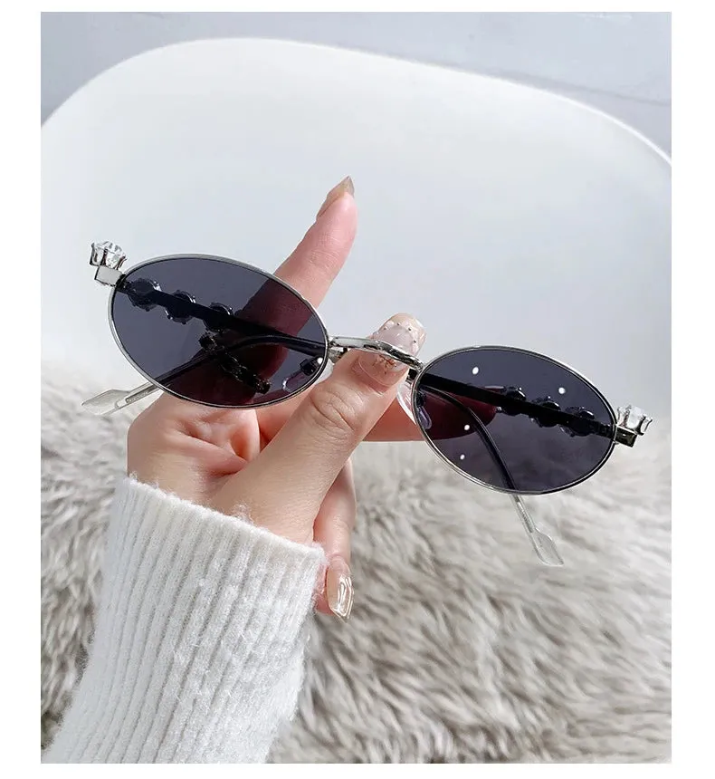 New Fashion Diamond Sunglasses Women Small Frame Oval UV400