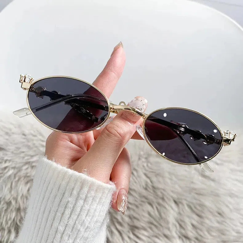 New Fashion Diamond Sunglasses Women Small Frame Oval UV400