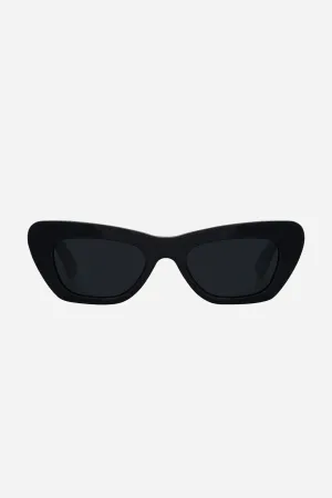 Raie Ivy Black