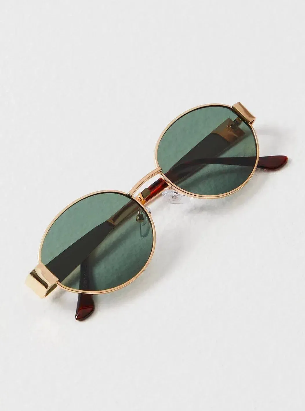 Stella – Vintage-inspired metal frame – Sunglasses