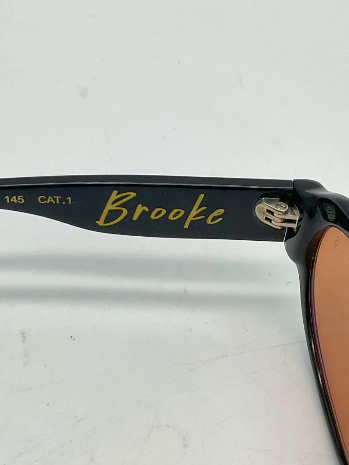 Sunday Somewhere Black Brooke Sunglasses